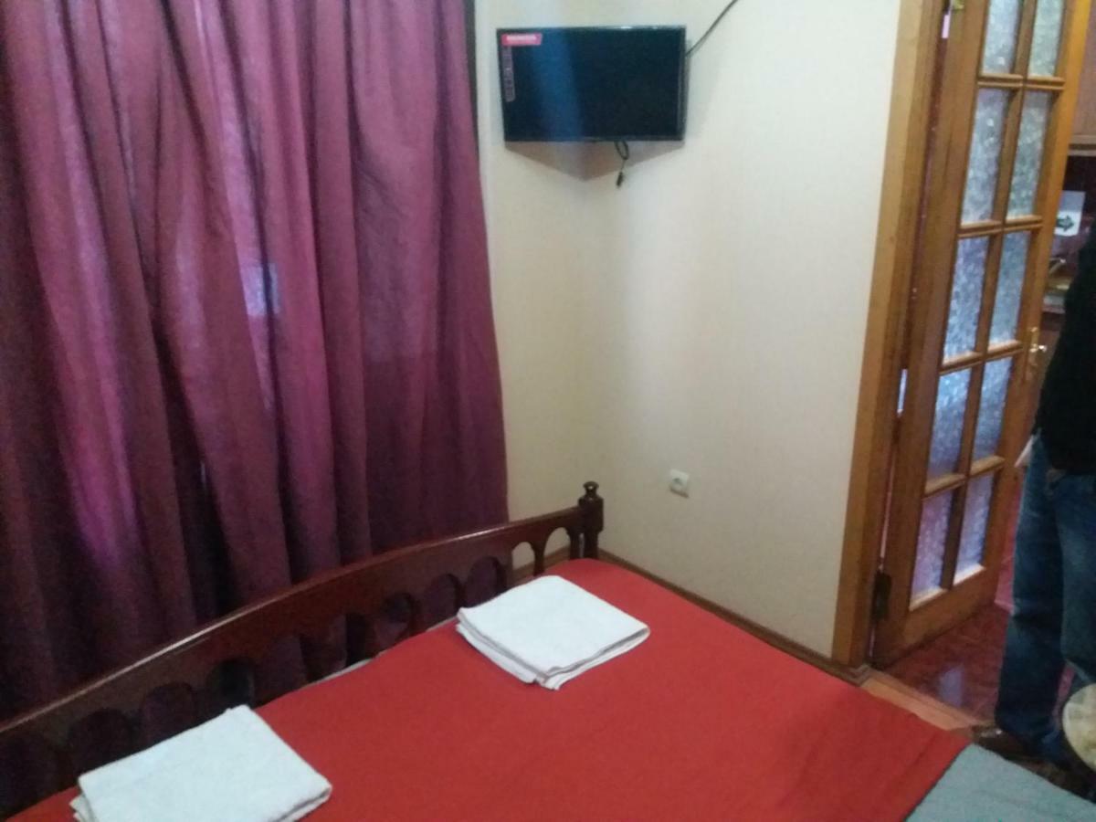 Intercity Hostel Батуми Екстериор снимка