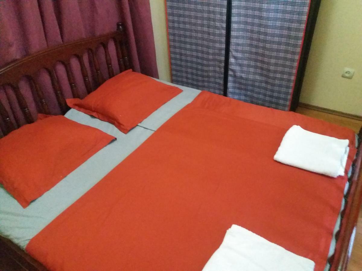 Intercity Hostel Батуми Екстериор снимка